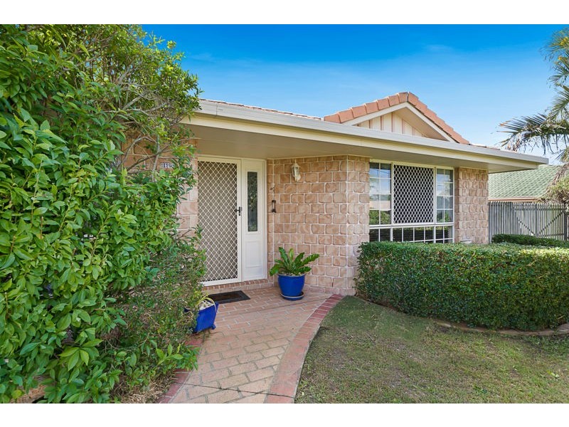 19 Banstead Street, Birkdale QLD 4159