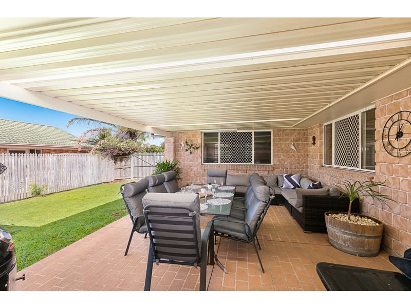 19 Banstead Street, Birkdale QLD 4159