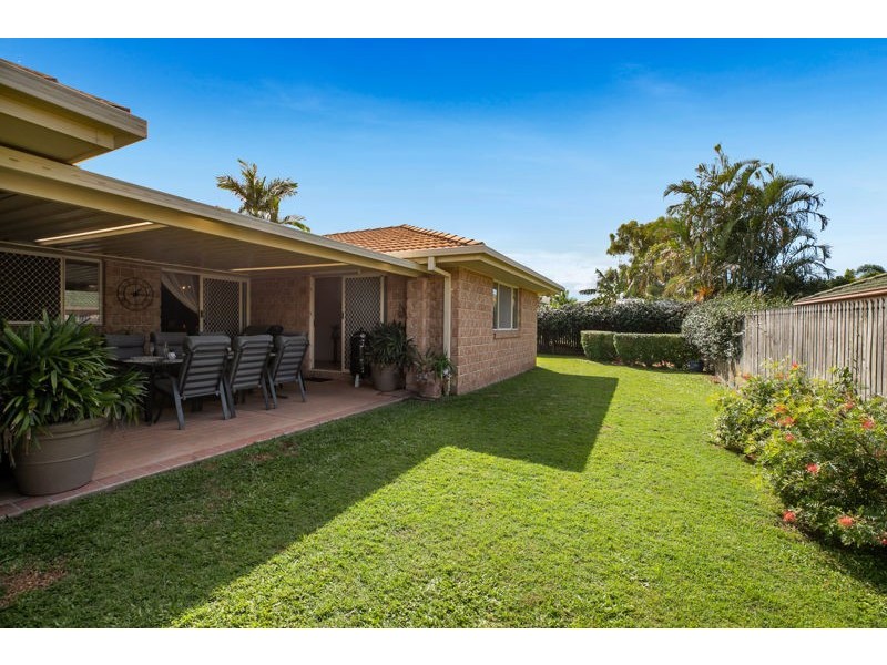 19 Banstead Street, Birkdale QLD 4159