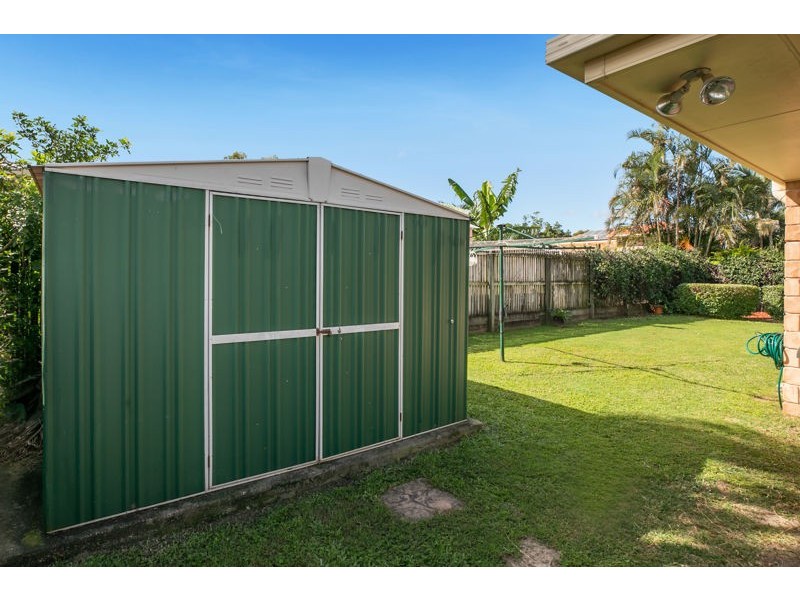 19 Banstead Street, Birkdale QLD 4159
