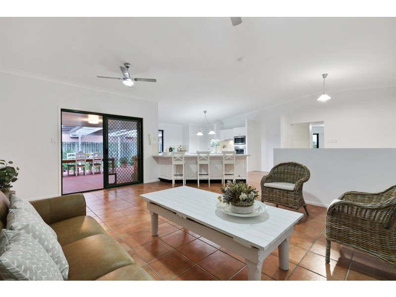 204 Wellington Street, Ormiston QLD 4160