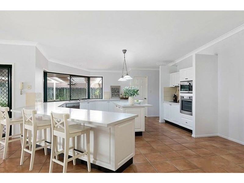 204 Wellington Street, Ormiston QLD 4160