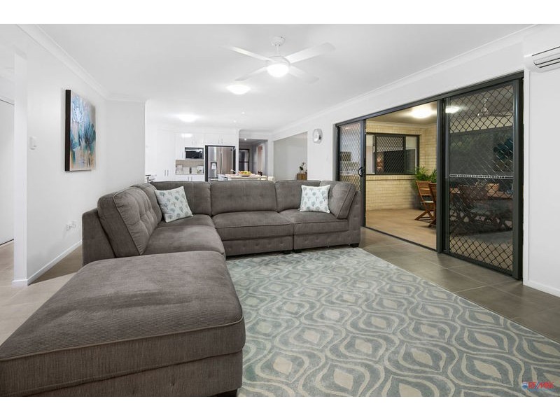 9 Westmill Close, Wellington Point QLD 4160