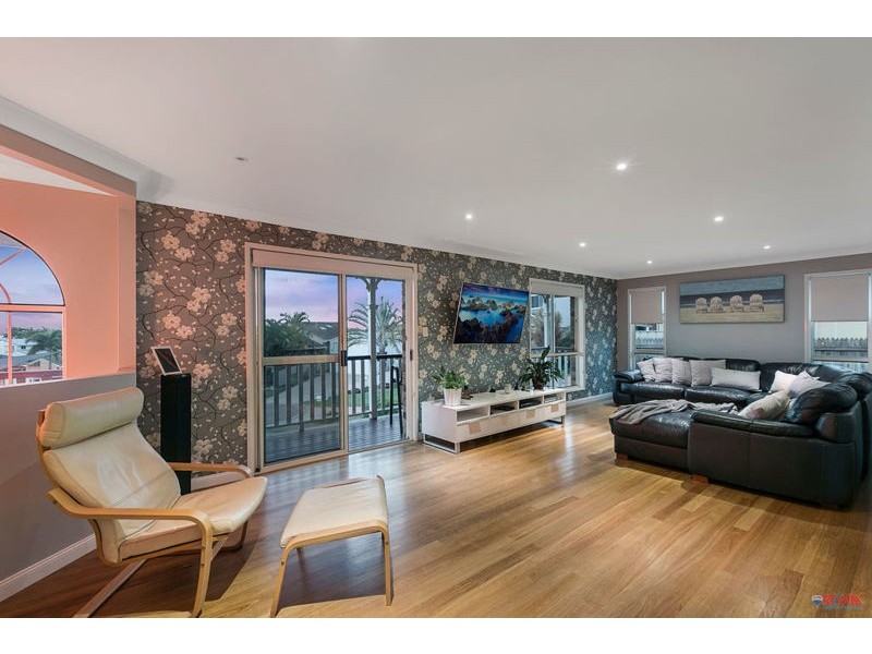 5 Canaipa Court, Victoria Point QLD 4165