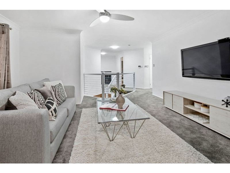 9 Voyagers Court, Raby Bay QLD 4163