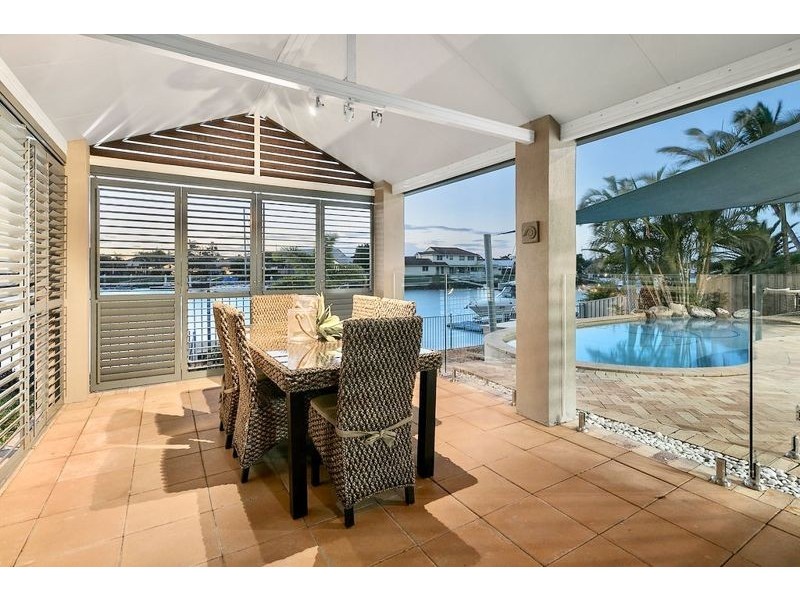 9 Voyagers Court, Raby Bay QLD 4163