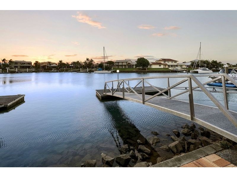9 Voyagers Court, Raby Bay QLD 4163