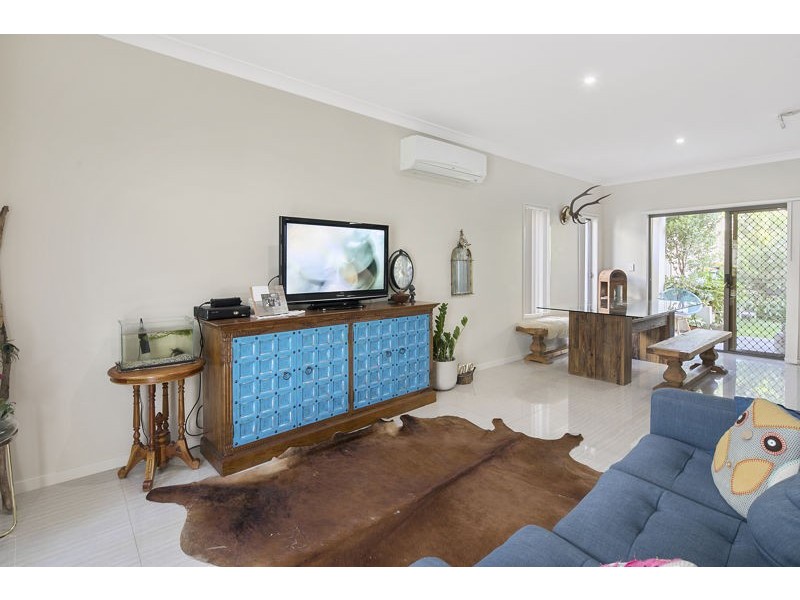 2/8 Bond Street, Cleveland QLD 4163