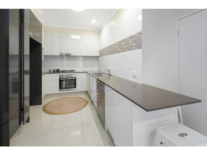 2/8 Bond Street, Cleveland QLD 4163