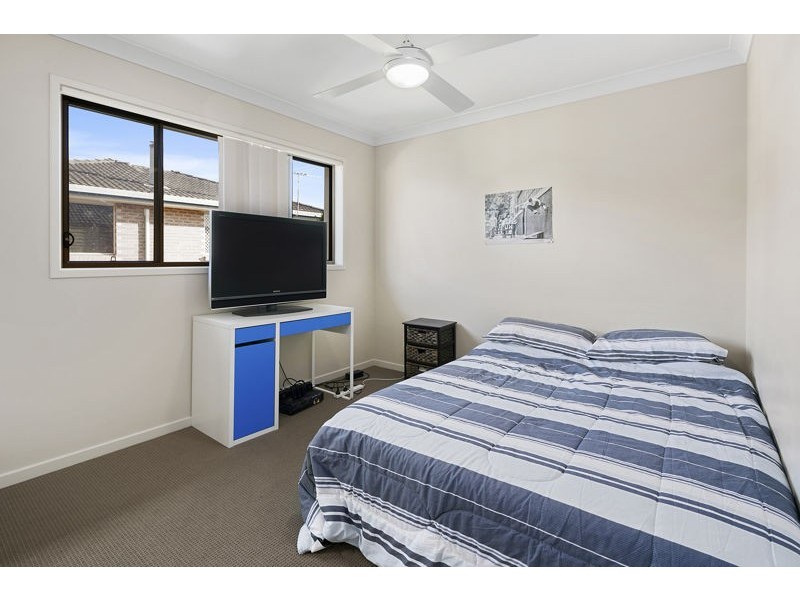 2/8 Bond Street, Cleveland QLD 4163