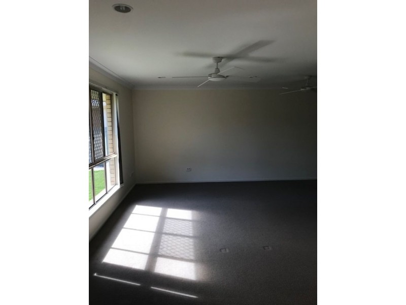 12 Redruth Road, Alexandra Hills QLD 4161