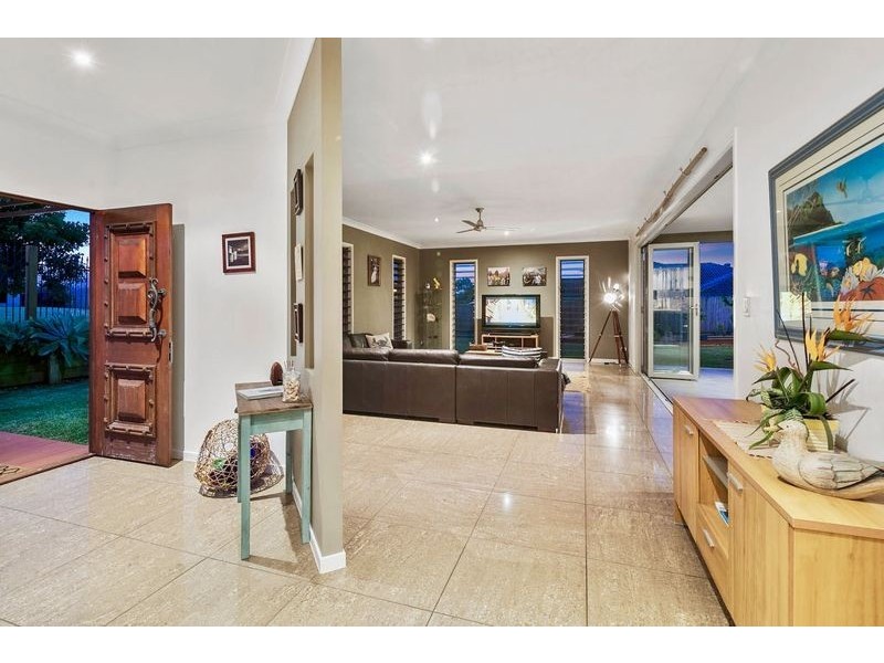 60 Denham Boulevard, Redland Bay QLD 4165