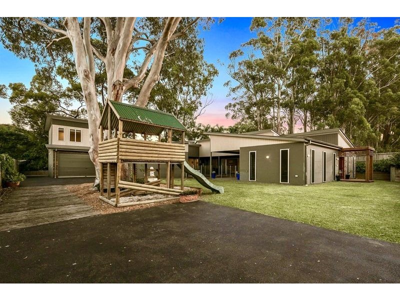 60 Denham Boulevard, Redland Bay QLD 4165