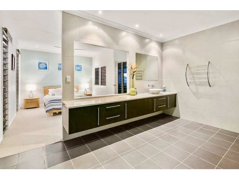 60 Denham Boulevard, Redland Bay QLD 4165