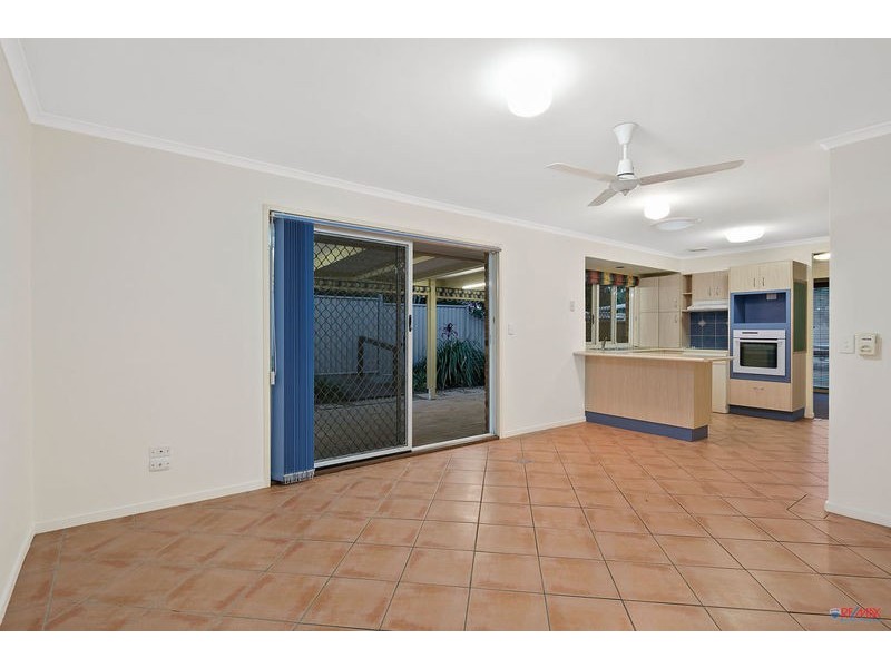 11 Crighton Court, Capalaba QLD 4157