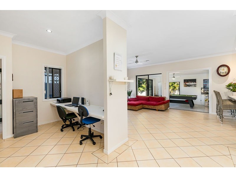 32 Hayman Street, Redland Bay QLD 4165