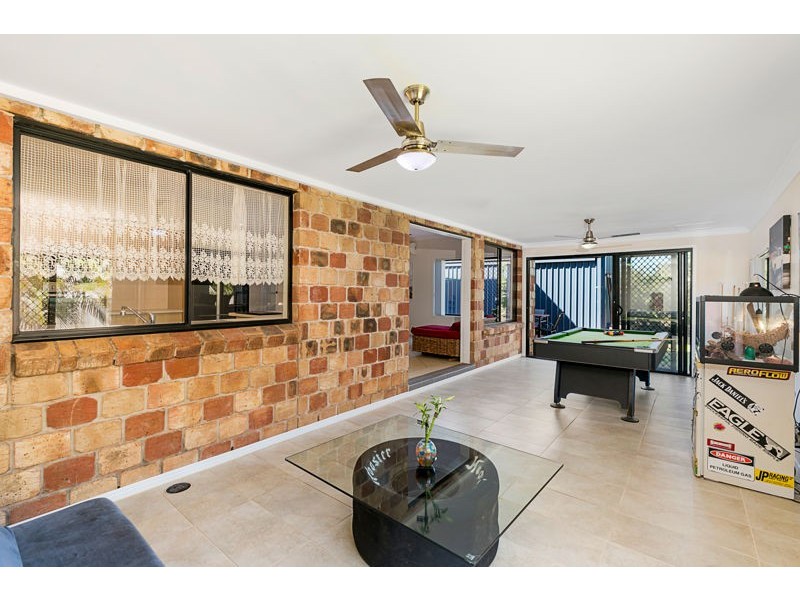 32 Hayman Street, Redland Bay QLD 4165