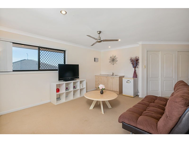 32 Hayman Street, Redland Bay QLD 4165