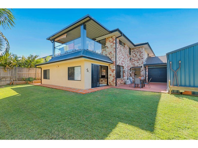 32 Hayman Street, Redland Bay QLD 4165
