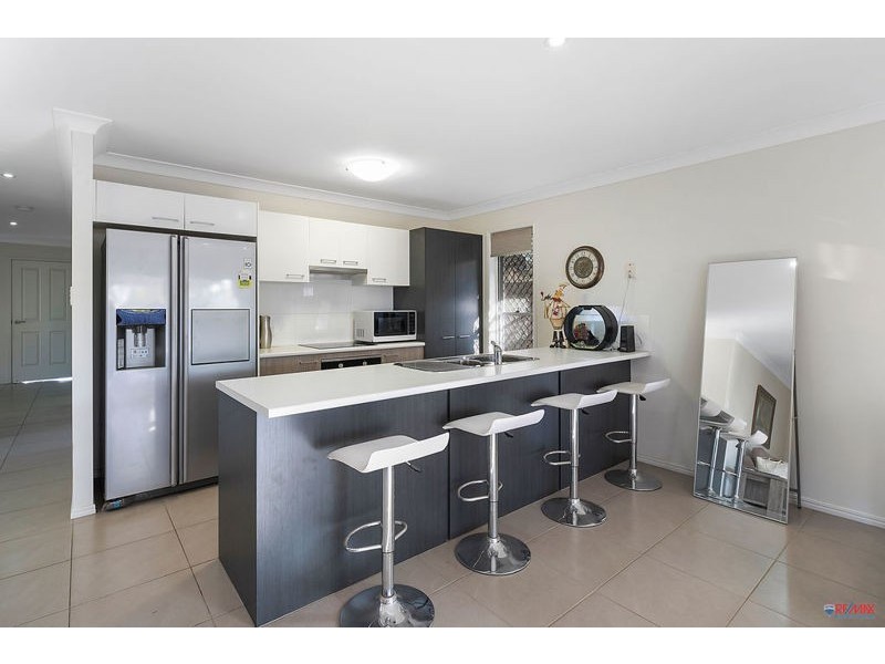 73 Bunker Road, Victoria Point QLD 4165