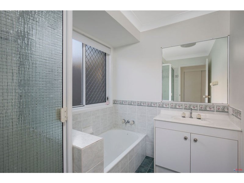 7 Moonlight Place, Capalaba QLD 4157