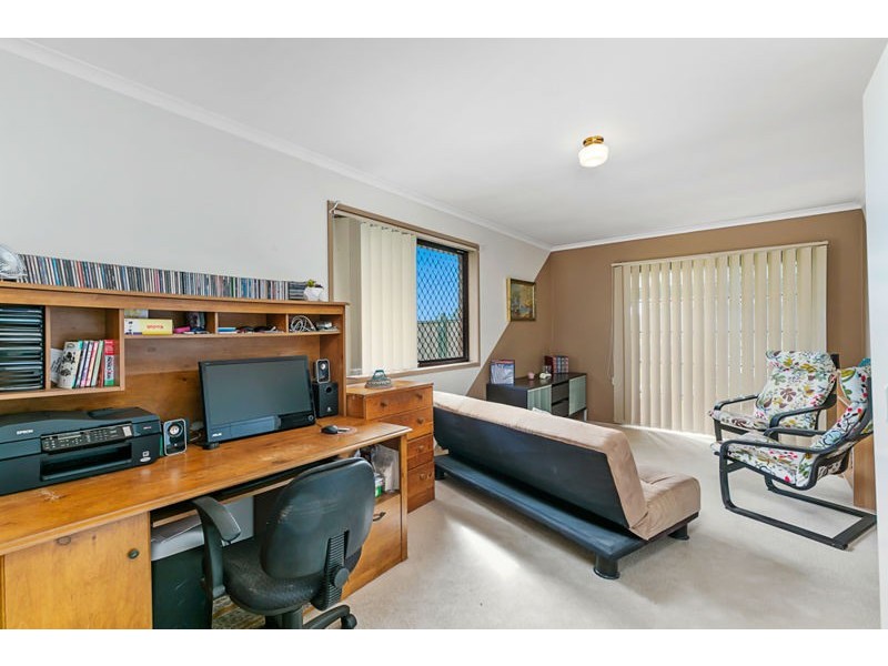 12 Whitehaven St, Alexandra Hills QLD 4161