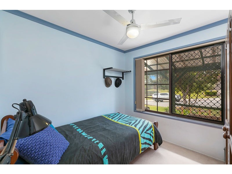 12 Whitehaven St, Alexandra Hills QLD 4161