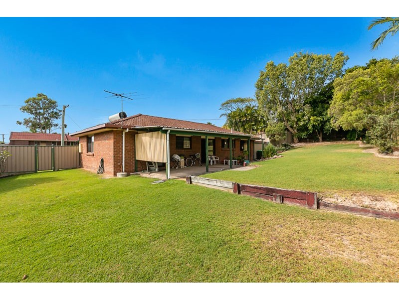 12 Whitehaven St, Alexandra Hills QLD 4161