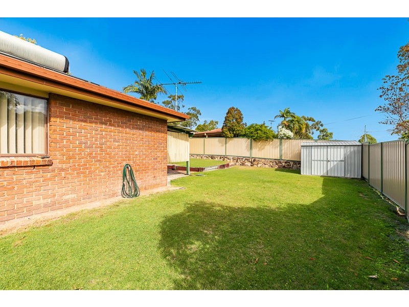 12 Whitehaven St, Alexandra Hills QLD 4161