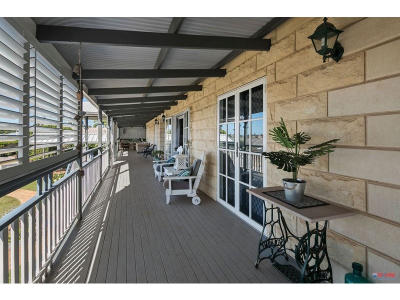 14 Newlands Street, Redland Bay QLD 4165