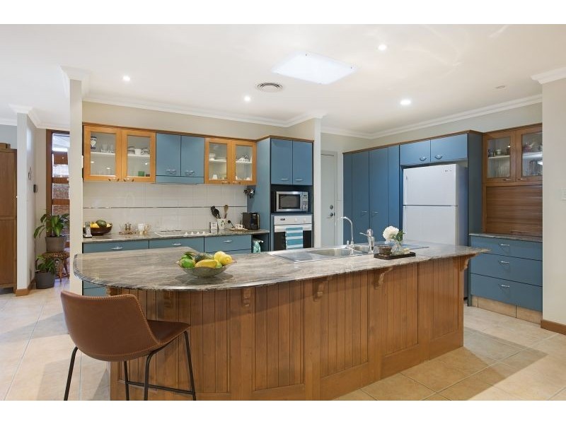 11 Bainbridge Street, Ormiston QLD 4160