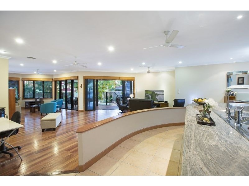 11 Bainbridge Street, Ormiston QLD 4160