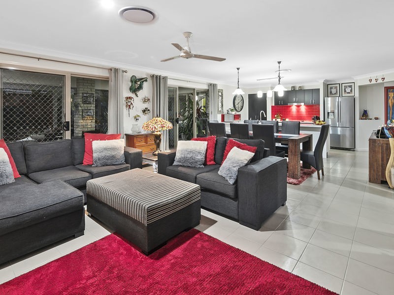 20 Elysian Street, Victoria Point QLD 4165