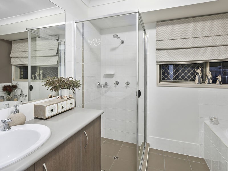20 Elysian Street, Victoria Point QLD 4165