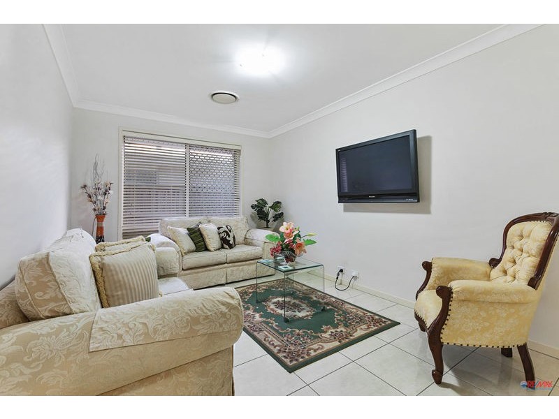 17 Balsam Street, Redland Bay QLD 4165