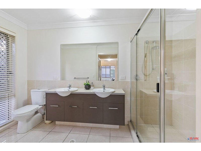 17 Balsam Street, Redland Bay QLD 4165