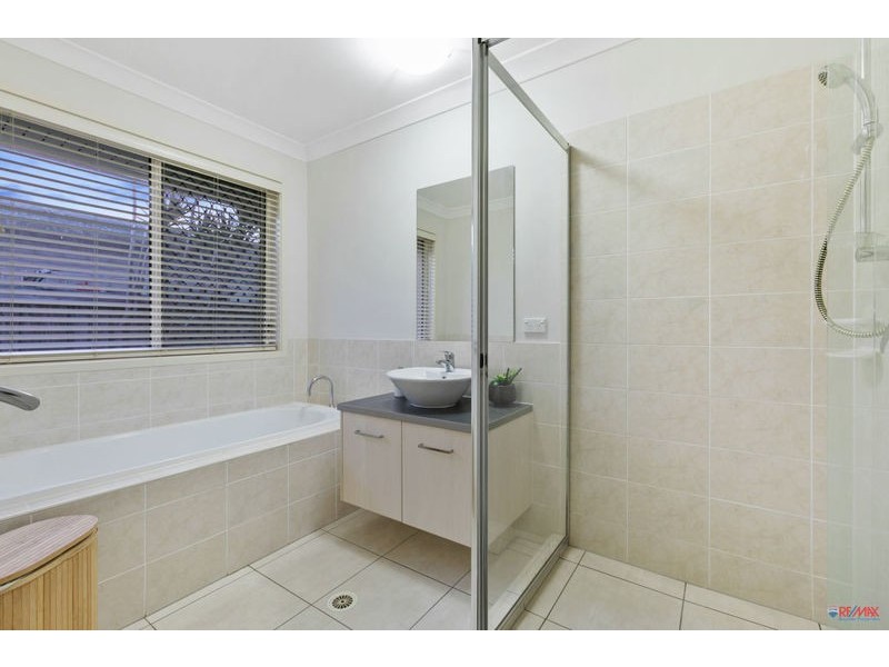 17 Balsam Street, Redland Bay QLD 4165