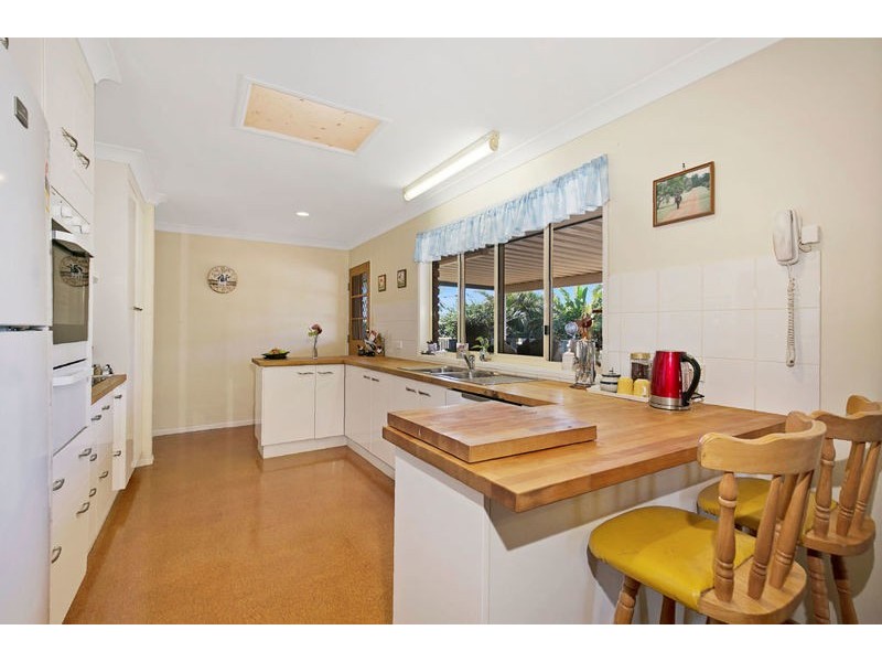 5 Moreton View Pde, Redland Bay QLD 4165