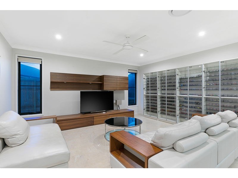 38 Sandalwood Street, Thornlands QLD 4164