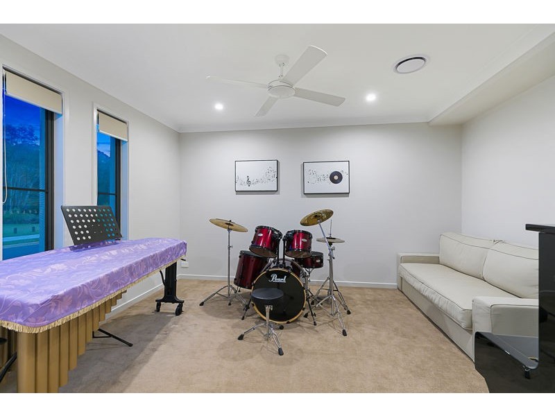 38 Sandalwood Street, Thornlands QLD 4164