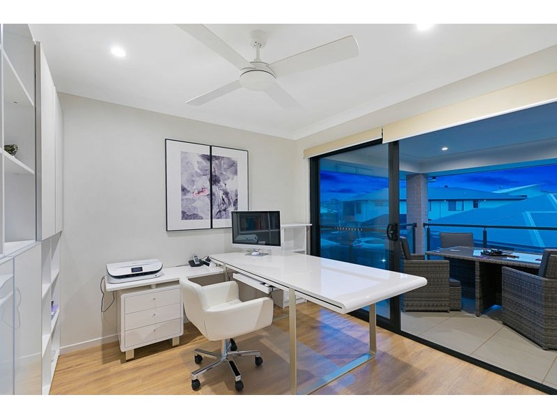 38 Sandalwood Street, Thornlands QLD 4164