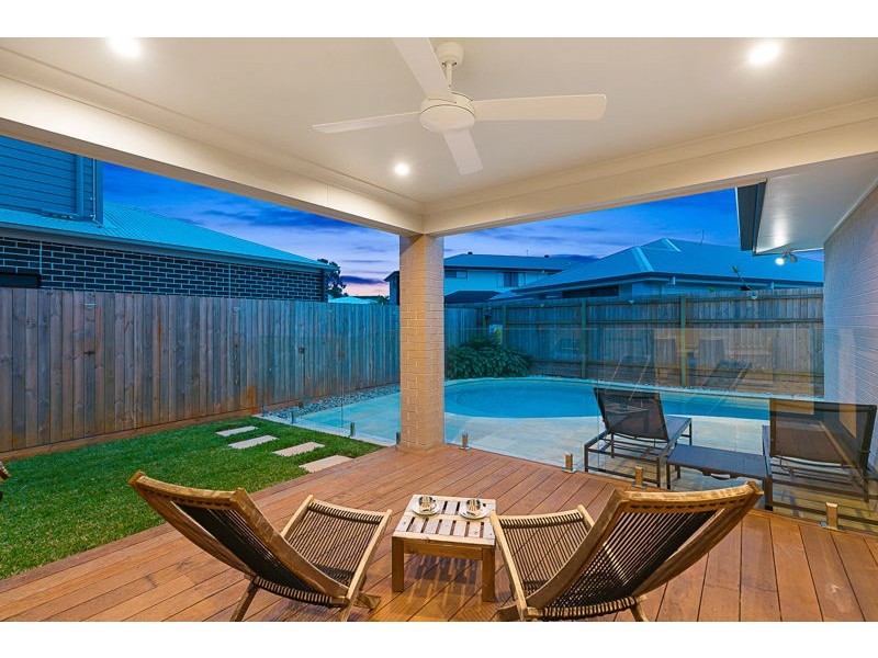 38 Sandalwood Street, Thornlands QLD 4164