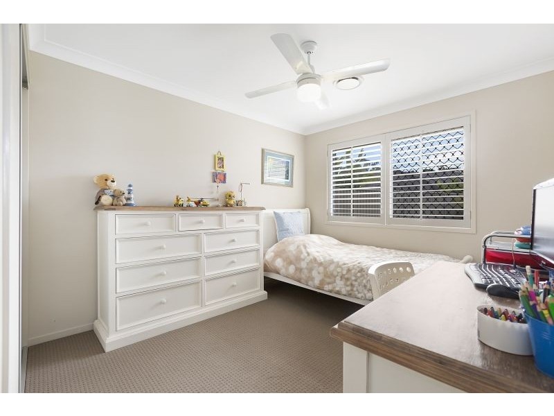 5 Jerrys Place, Thornlands QLD 4164