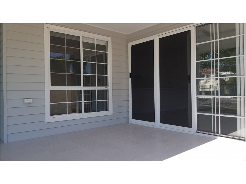 92 Main Road, Wellington Point QLD 4160