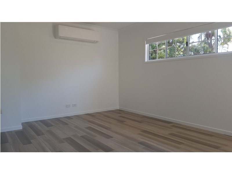 92 Main Road, Wellington Point QLD 4160