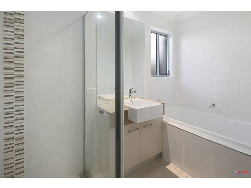 13 Rowe Crescent, Thornlands QLD 4164