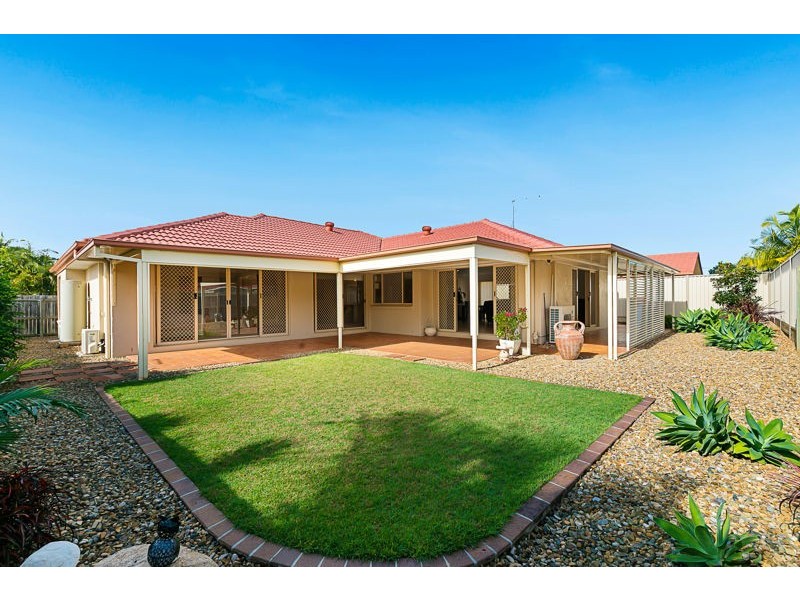 8 Amelia Place, Cleveland QLD 4163