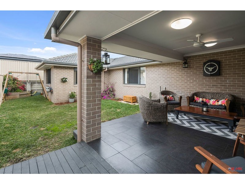 27 Bibury Street, Wellington Point QLD 4160