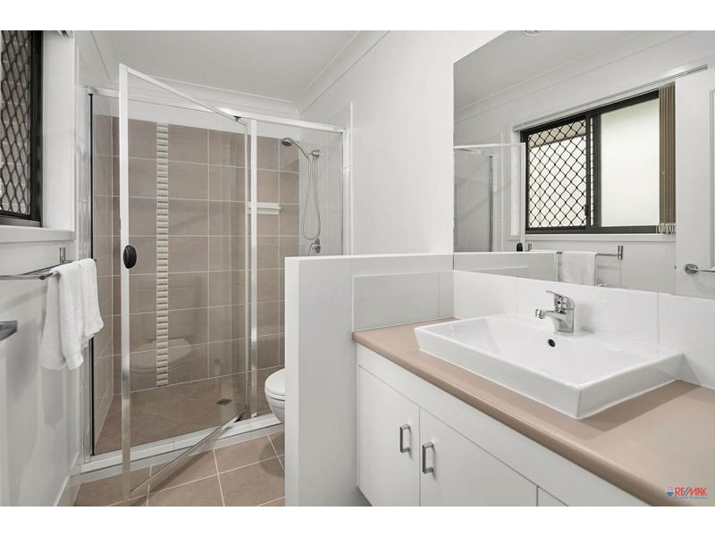 27 Bibury Street, Wellington Point QLD 4160