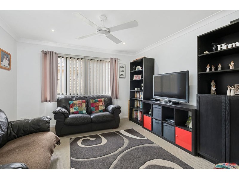 27 Bibury Street, Wellington Point QLD 4160